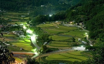 Ngôi làng đầu tiên trên thế giới không có một cọng rác